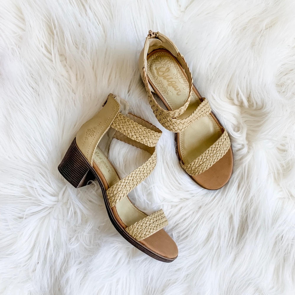 ✨ NWT Haidee Braided Band Ankle Strap Heel